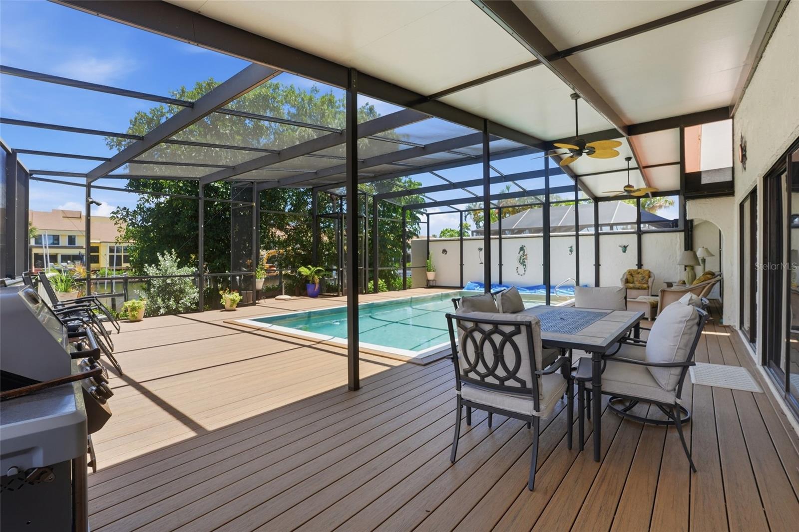 EMERALD POINTE VILLAS PH 02 - Residential