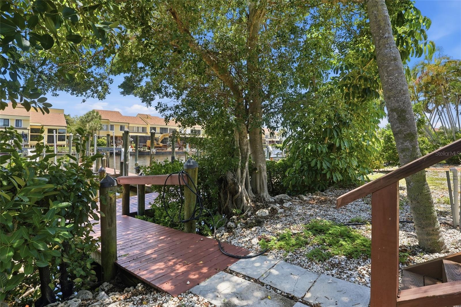 EMERALD POINTE VILLAS PH 02 - Residential