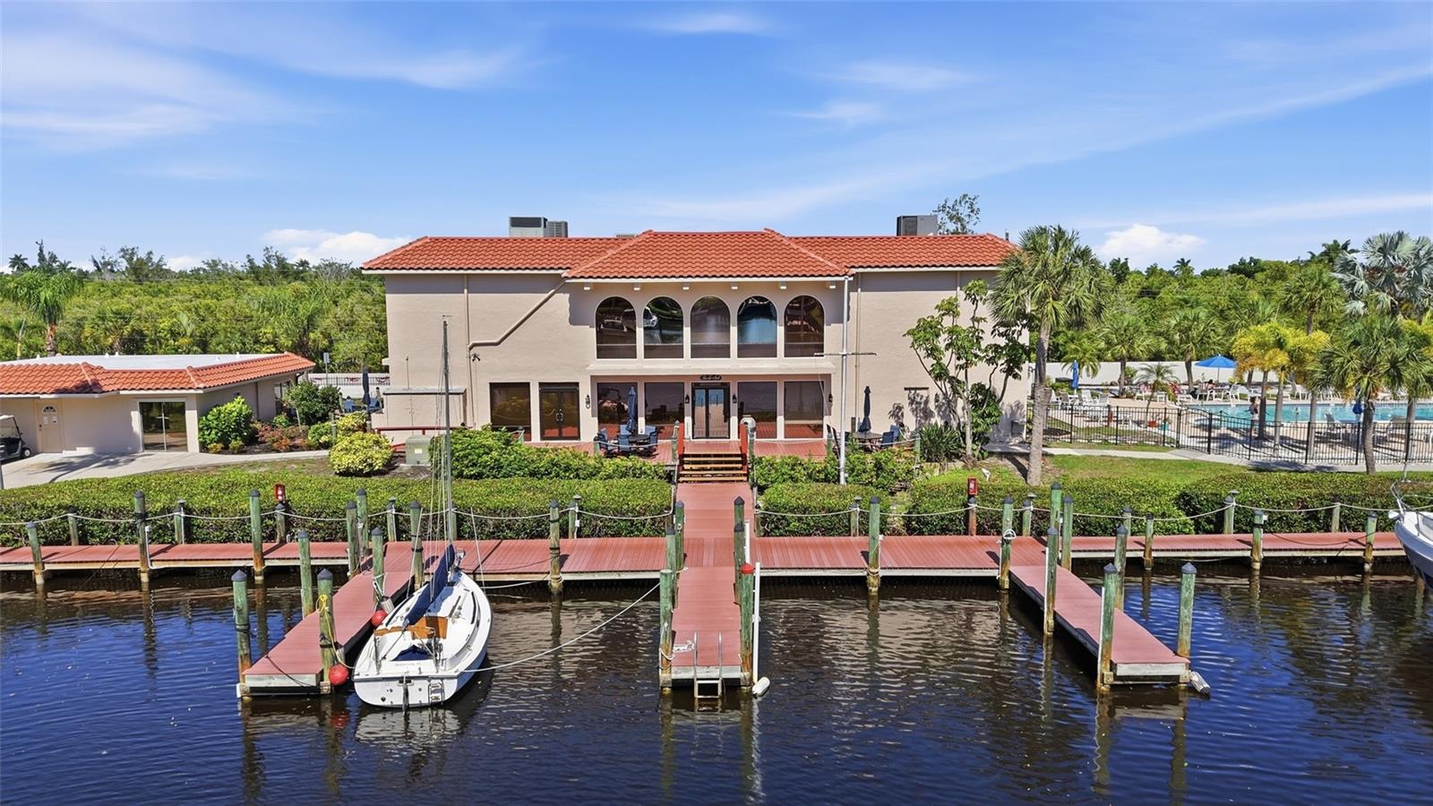 EMERALD POINTE VILLAS PH 02 - Residential