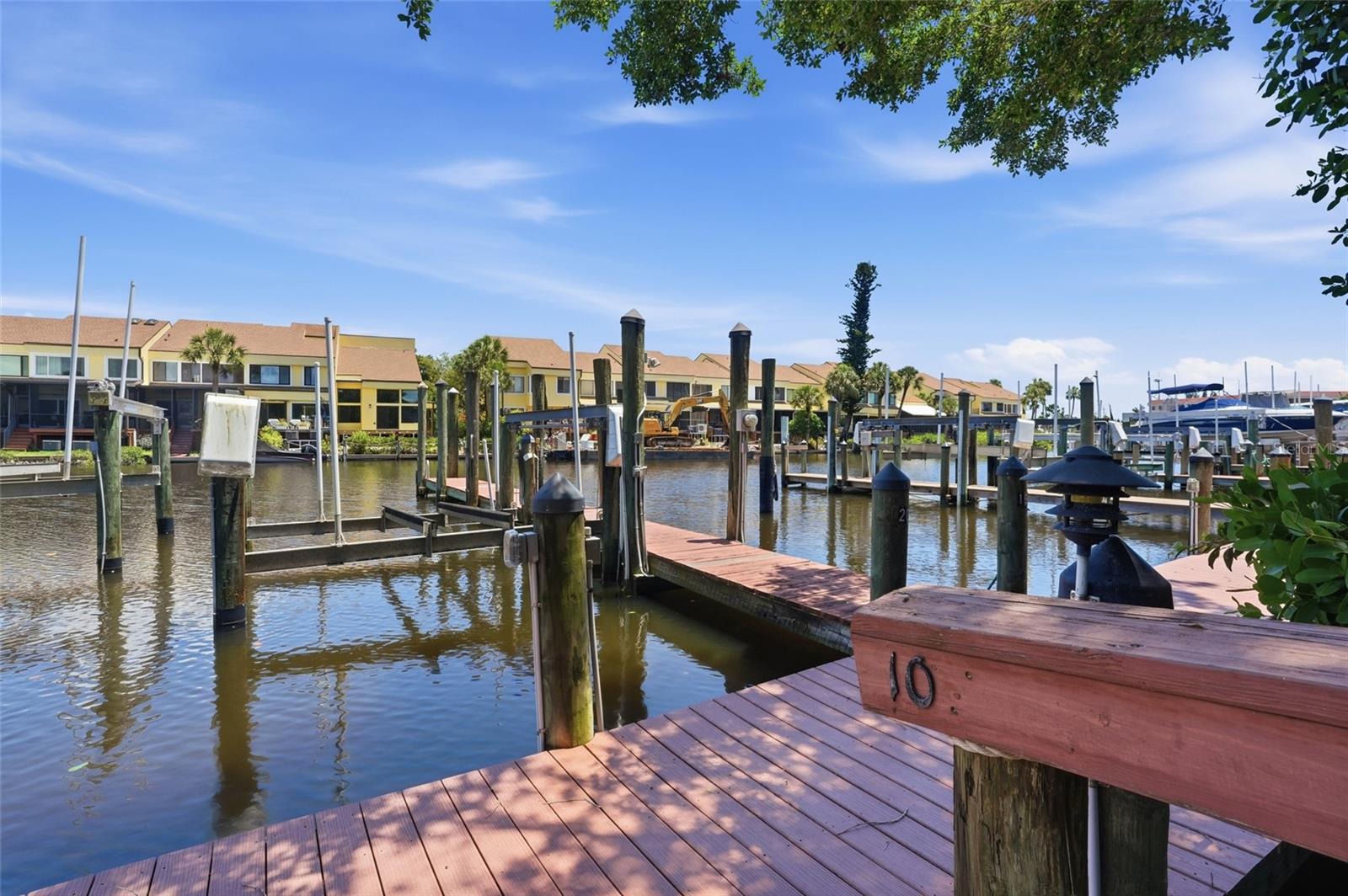 EMERALD POINTE VILLAS PH 02 - Residential