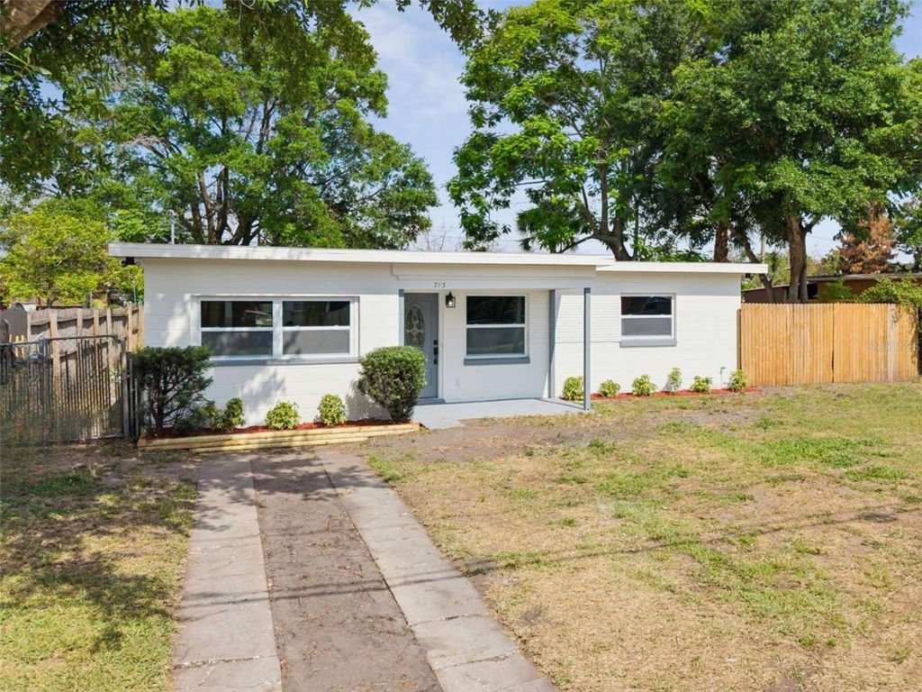 Photo of 713 Thalia Drive, Orlando, FL 32807 (MLS # O6402803)