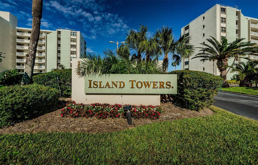 Photo of 200 Woodette Drive #401A, Dunedin, FL 34698 (MLS # TB8560660)