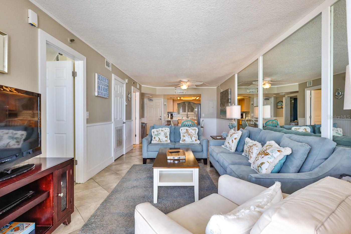 Oceania Plaza Condo - Residential