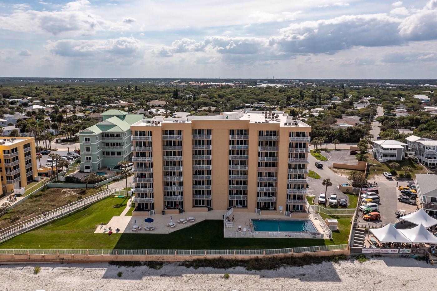 Oceania Plaza Condo - Residential