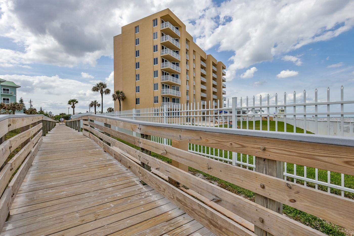 Oceania Plaza Condo - Residential