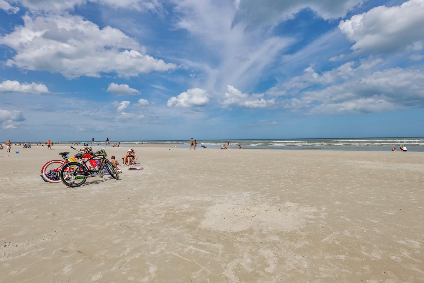 Oceania Plaza Condo - Residential