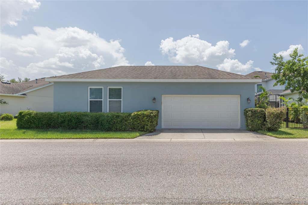 Photo of 20105 Eagles Landing Way, Tampa, FL 33647 (MLS # TB8527183)