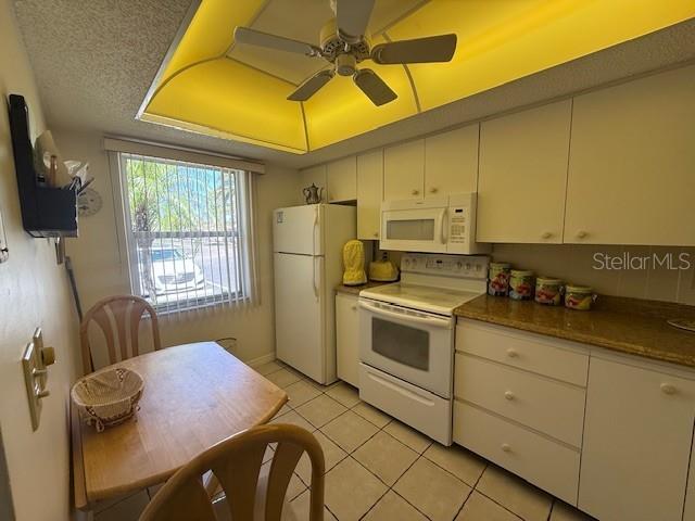 PINEWOOD VILLAGE IV - Residential Lease