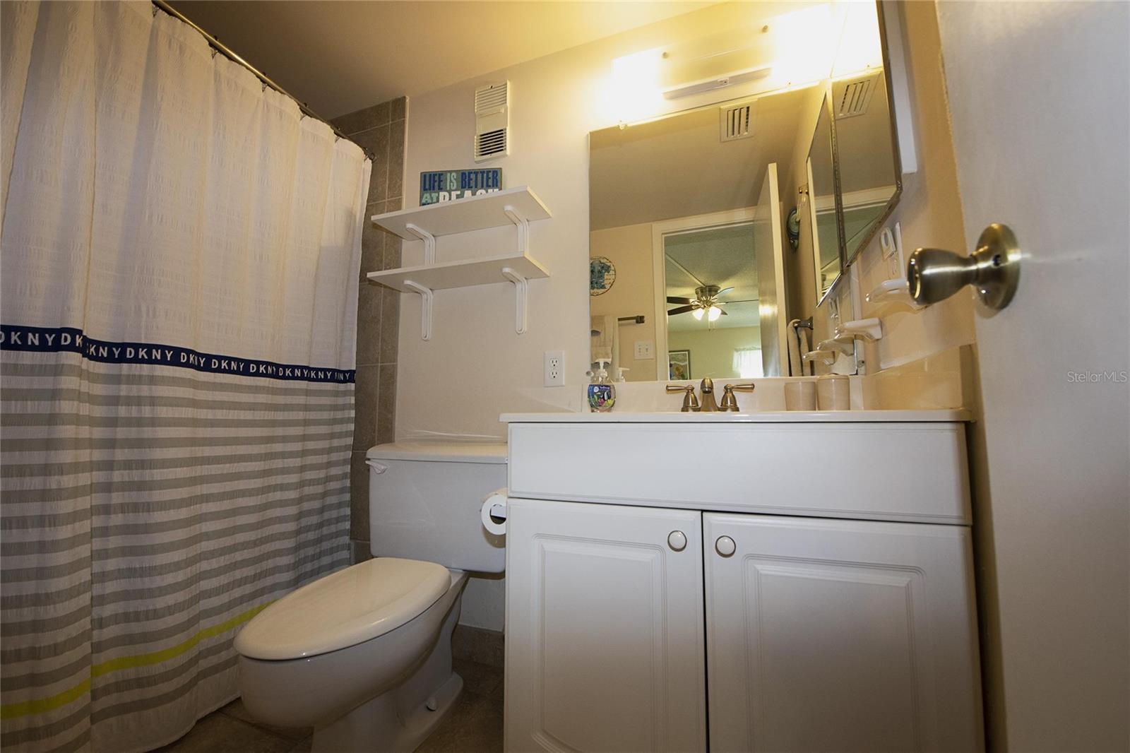 OCEAN REEF VILLAS - Residential Lease