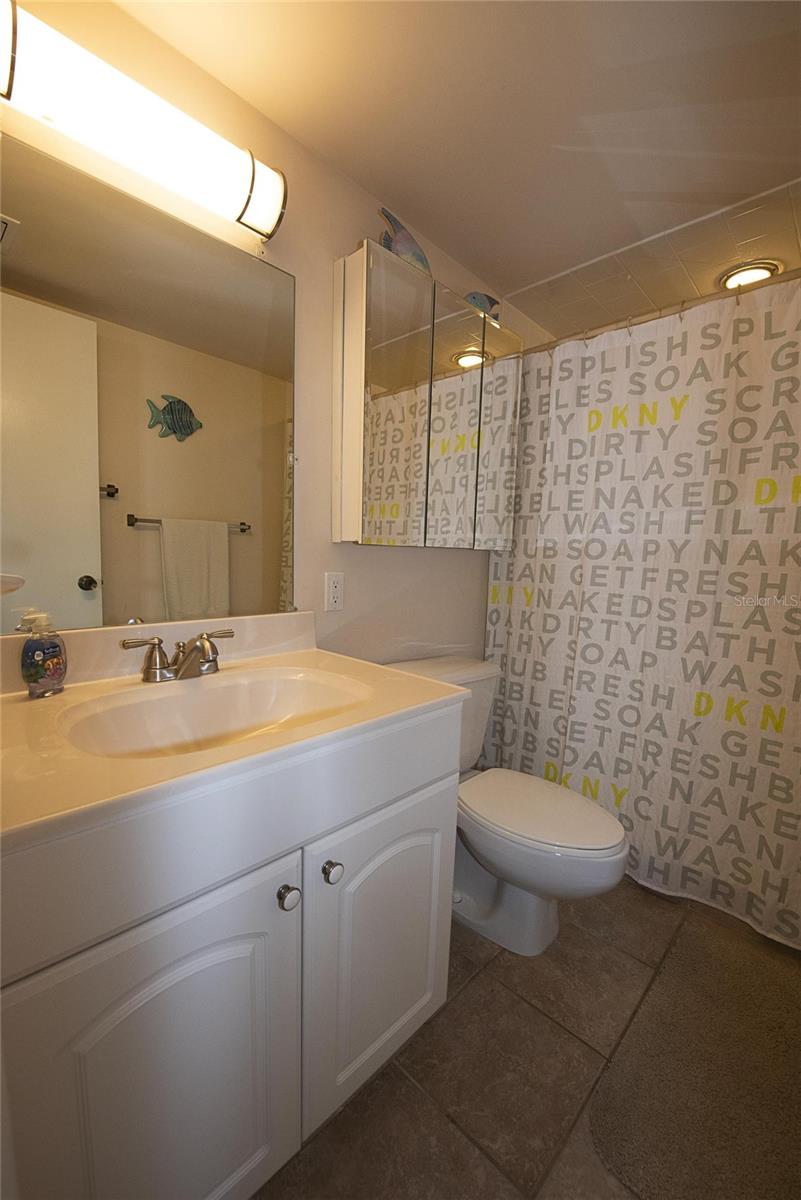 OCEAN REEF VILLAS - Residential Lease