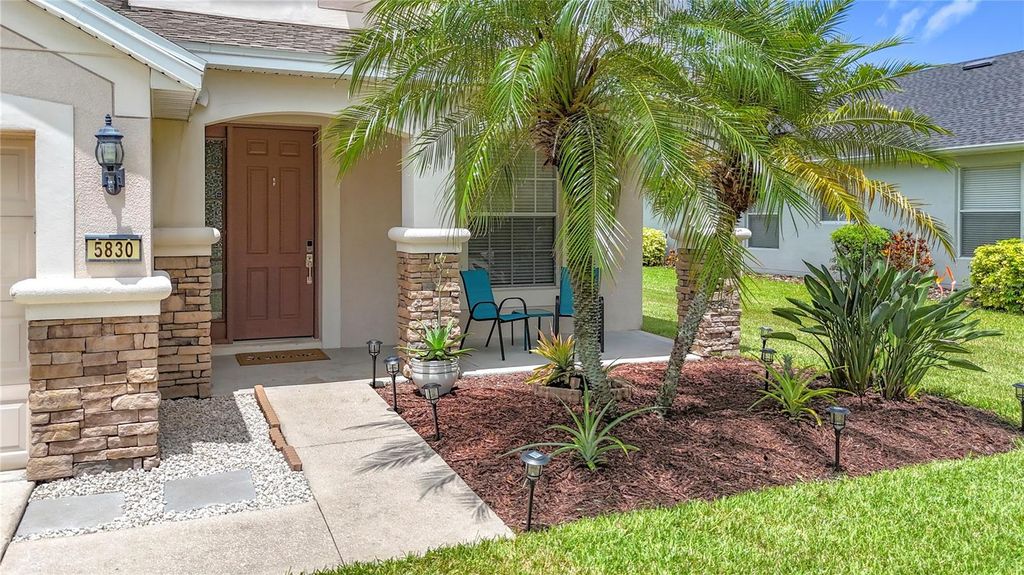 Photo of 5830 100th Avenue E, Parrish, FL 34219 (MLS # TB8399061)