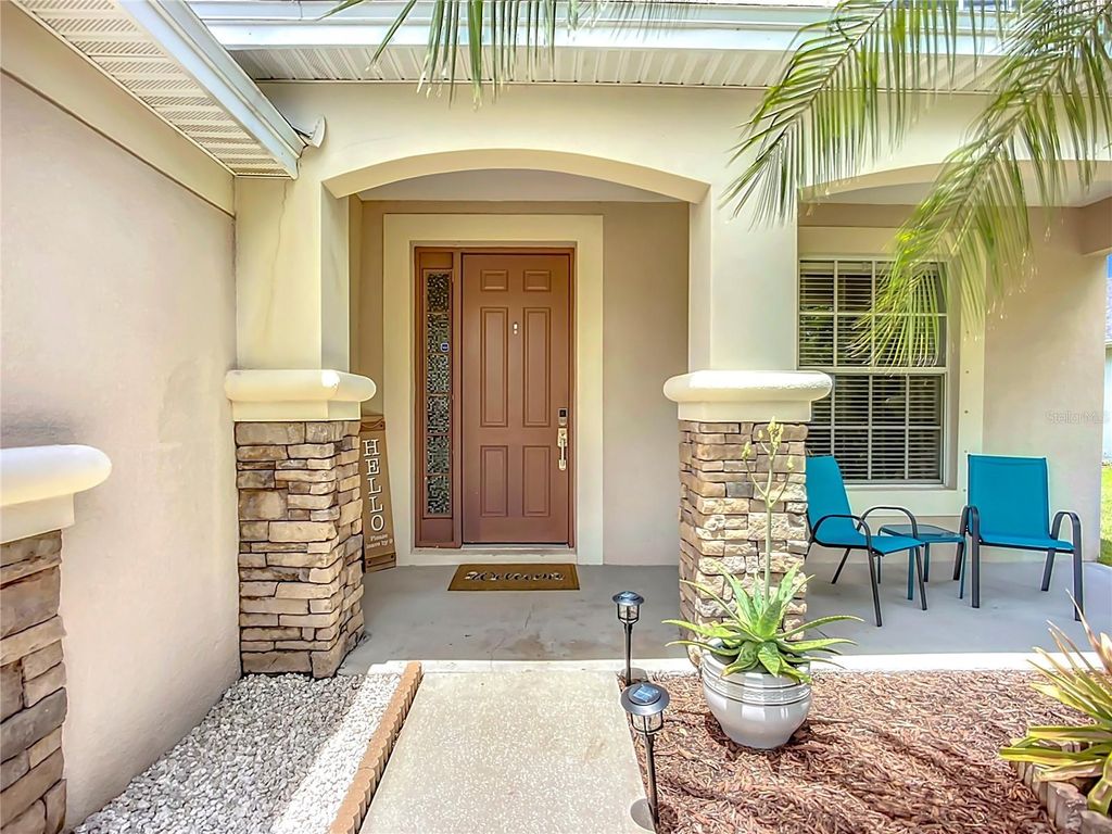 Photo of 5830 100th Avenue E, Parrish, FL 34219 (MLS # TB8399061)