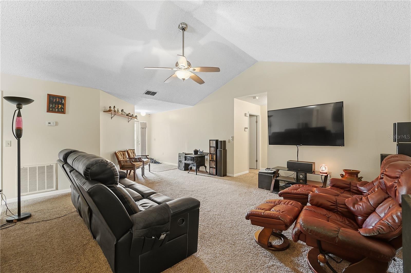 358 N FORK PLACE
