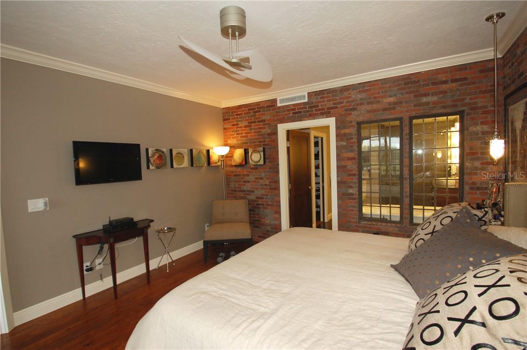 VILLA MIRADA - Residential Lease