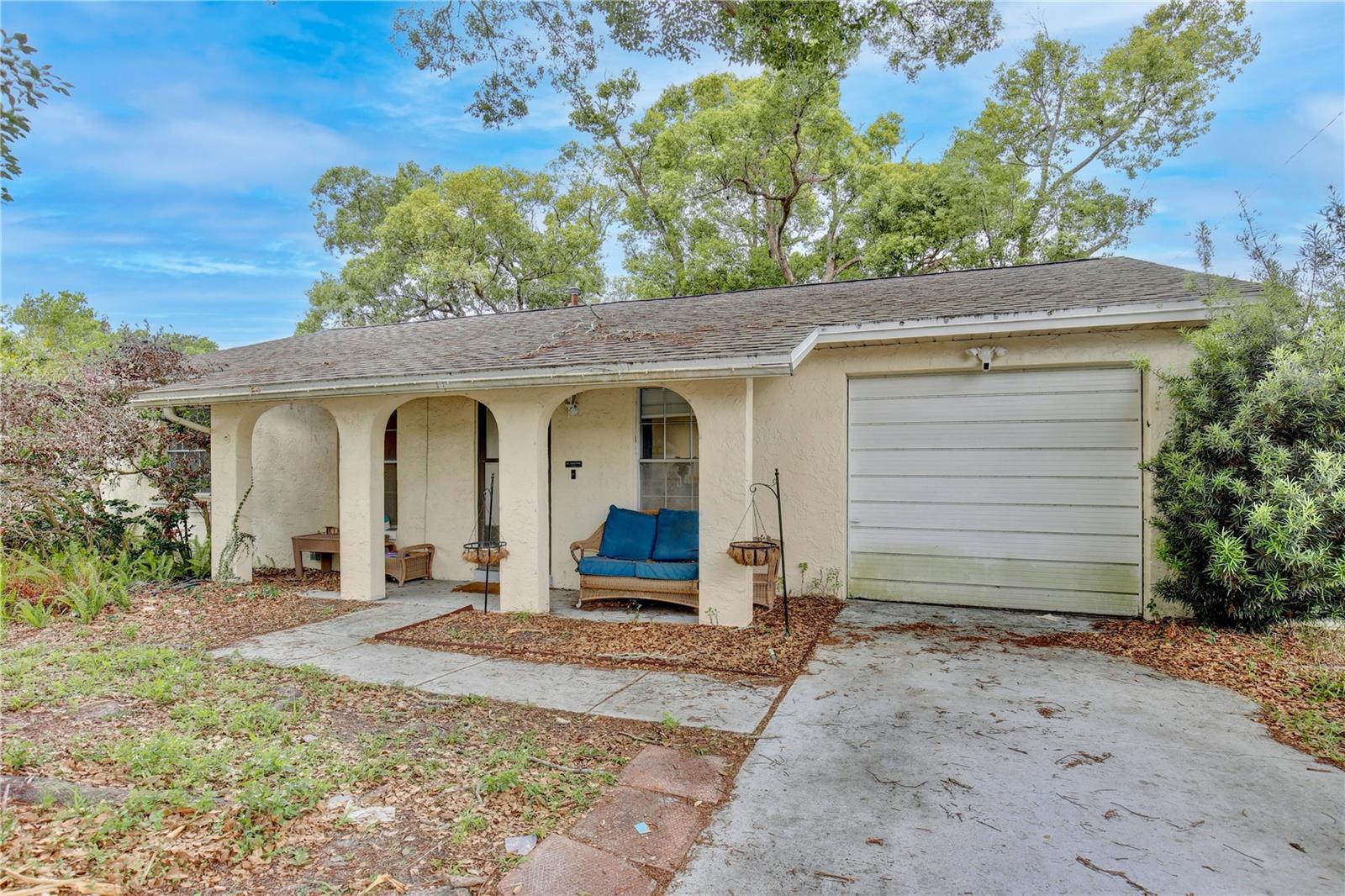 2852 GALE PLACE