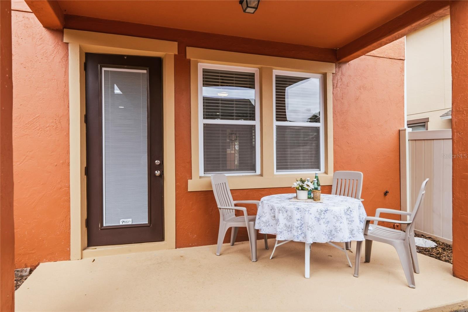 SAVANNAH PARK - Residential Lease