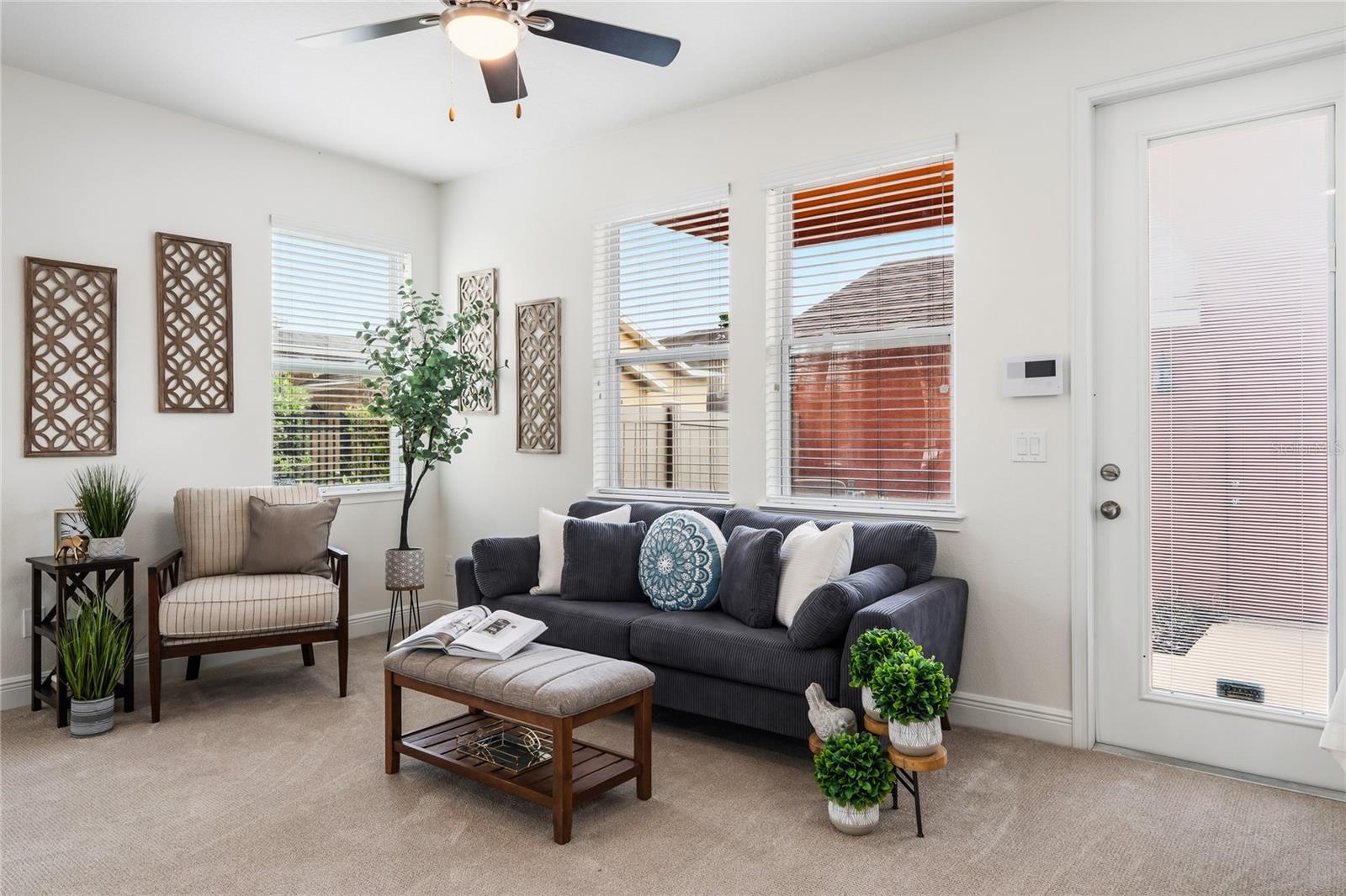 SAVANNAH PARK - Residential Lease