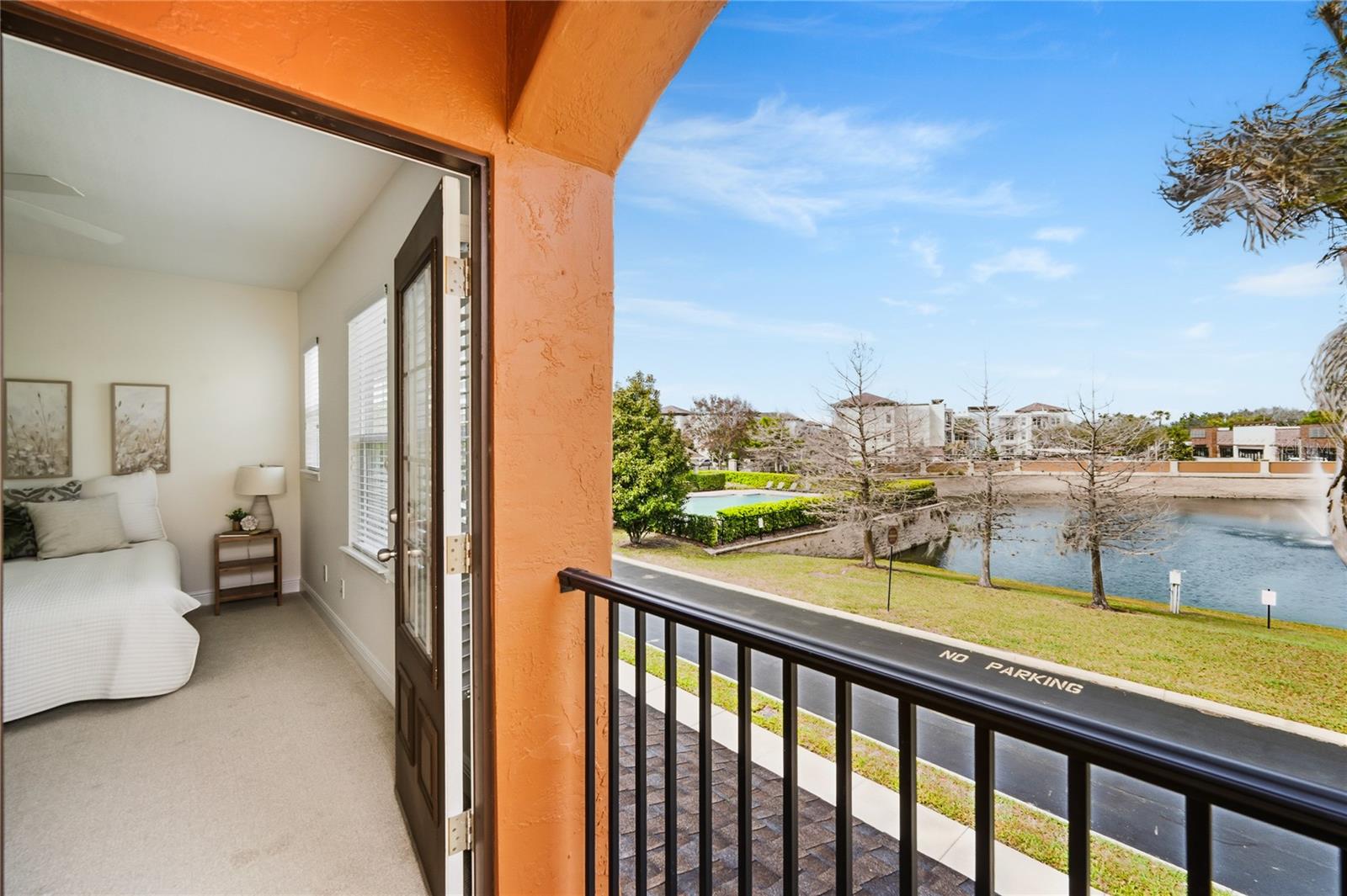 SAVANNAH PARK - Residential Lease