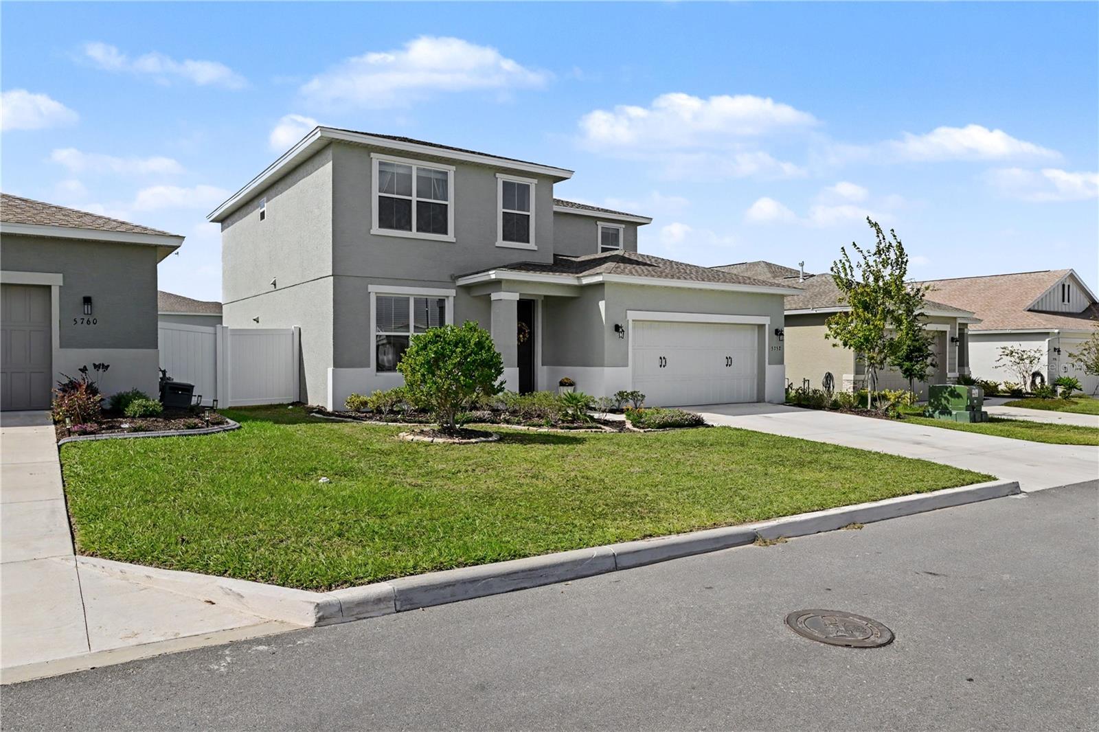 5752 SW 72ND COURT