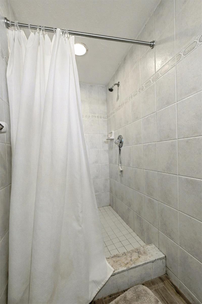 FLORAL VILLA PARK BLK 11 PT REP - Residential