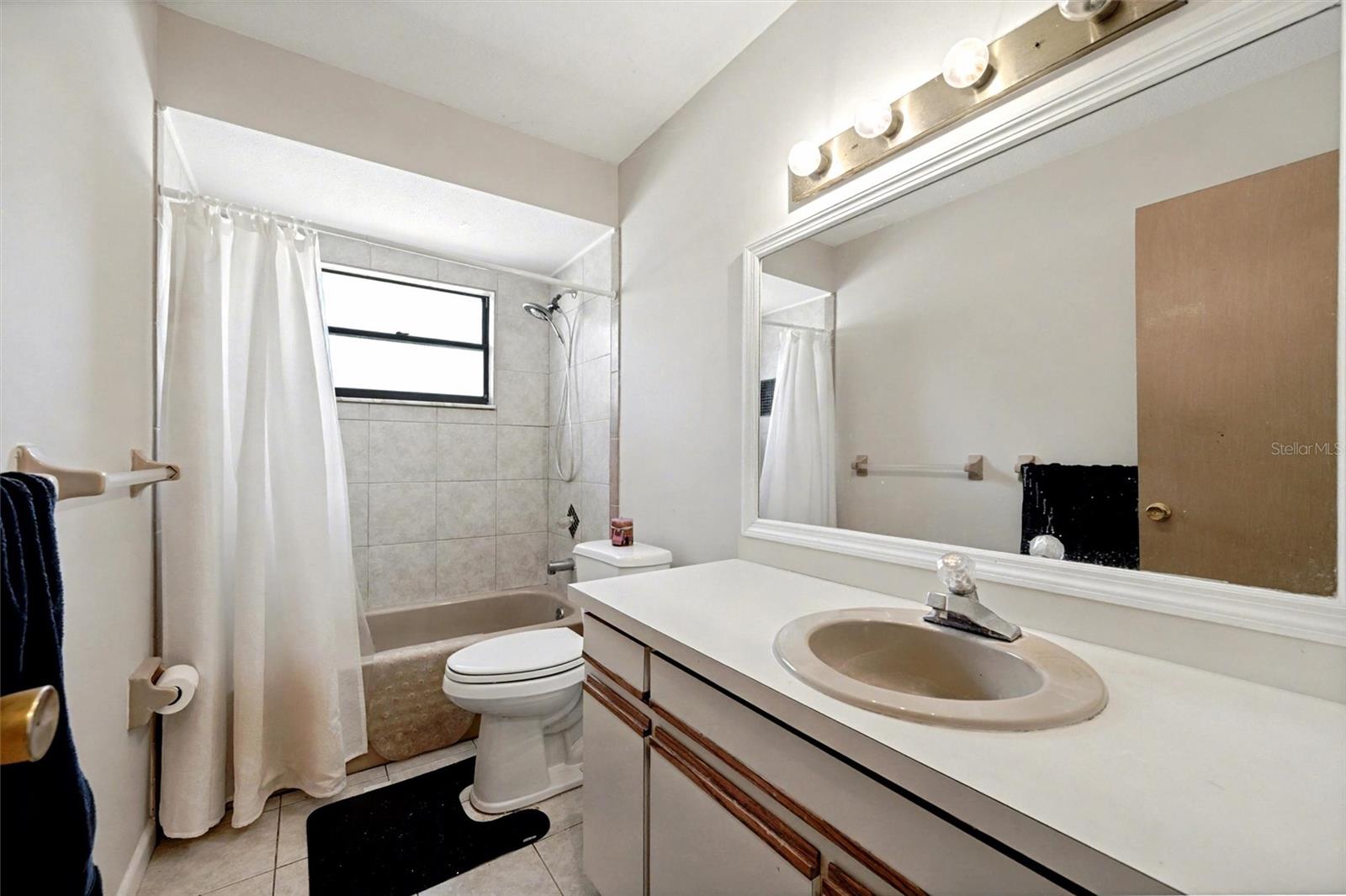 FLORAL VILLA PARK BLK 11 PT REP - Residential