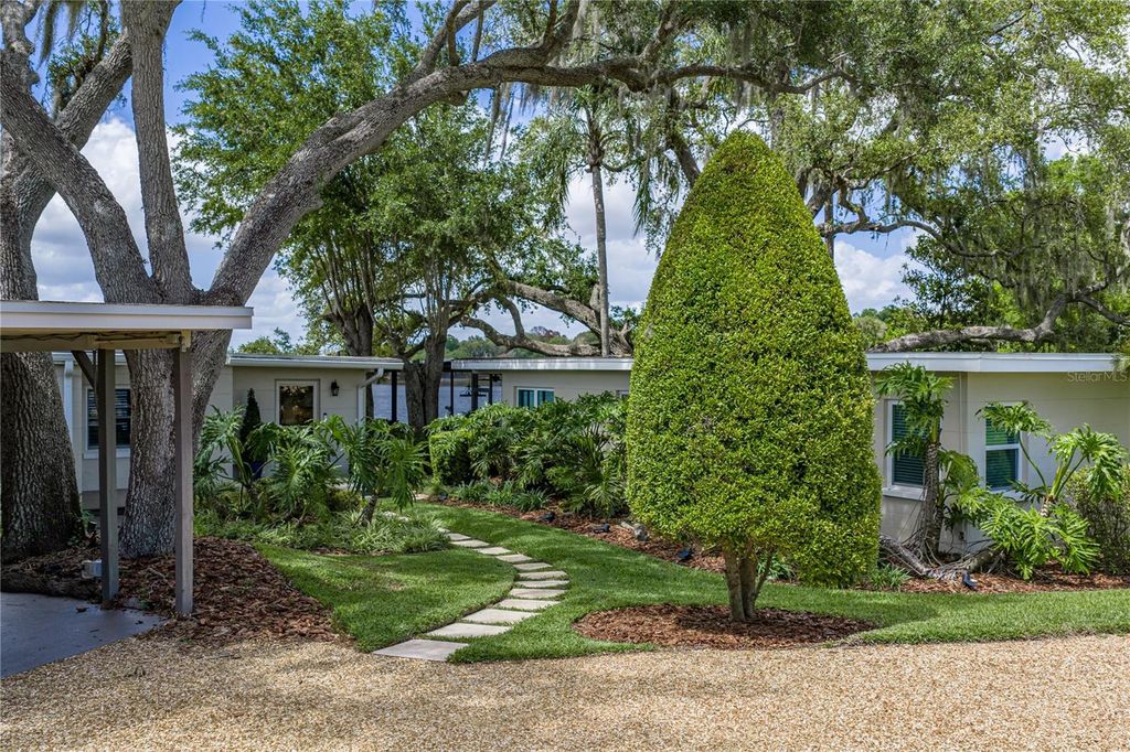 Photo of 1075 Cody Cove Road, Babson Park, FL 33827 (MLS # K4903406)