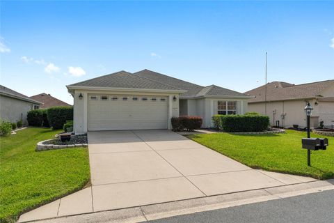 A home in SUMMERFIELD