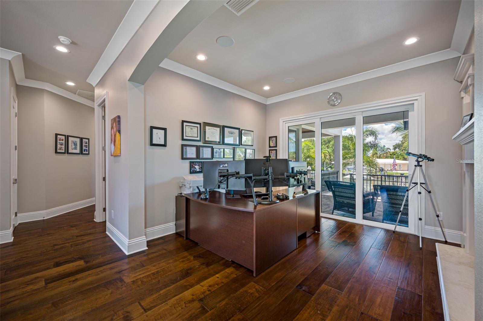 VENETIAN ISLES - Residential