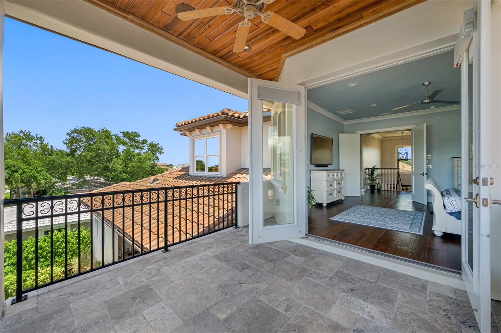 VENETIAN ISLES - Residential