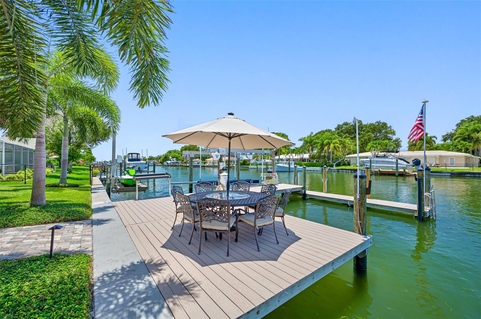 VENETIAN ISLES - Residential