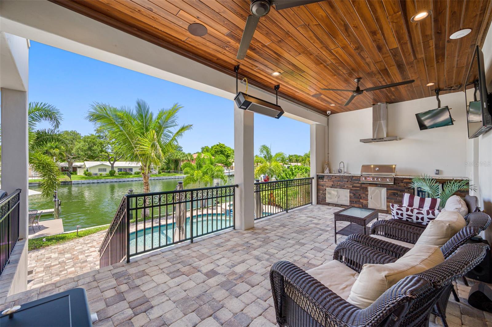 VENETIAN ISLES - Residential