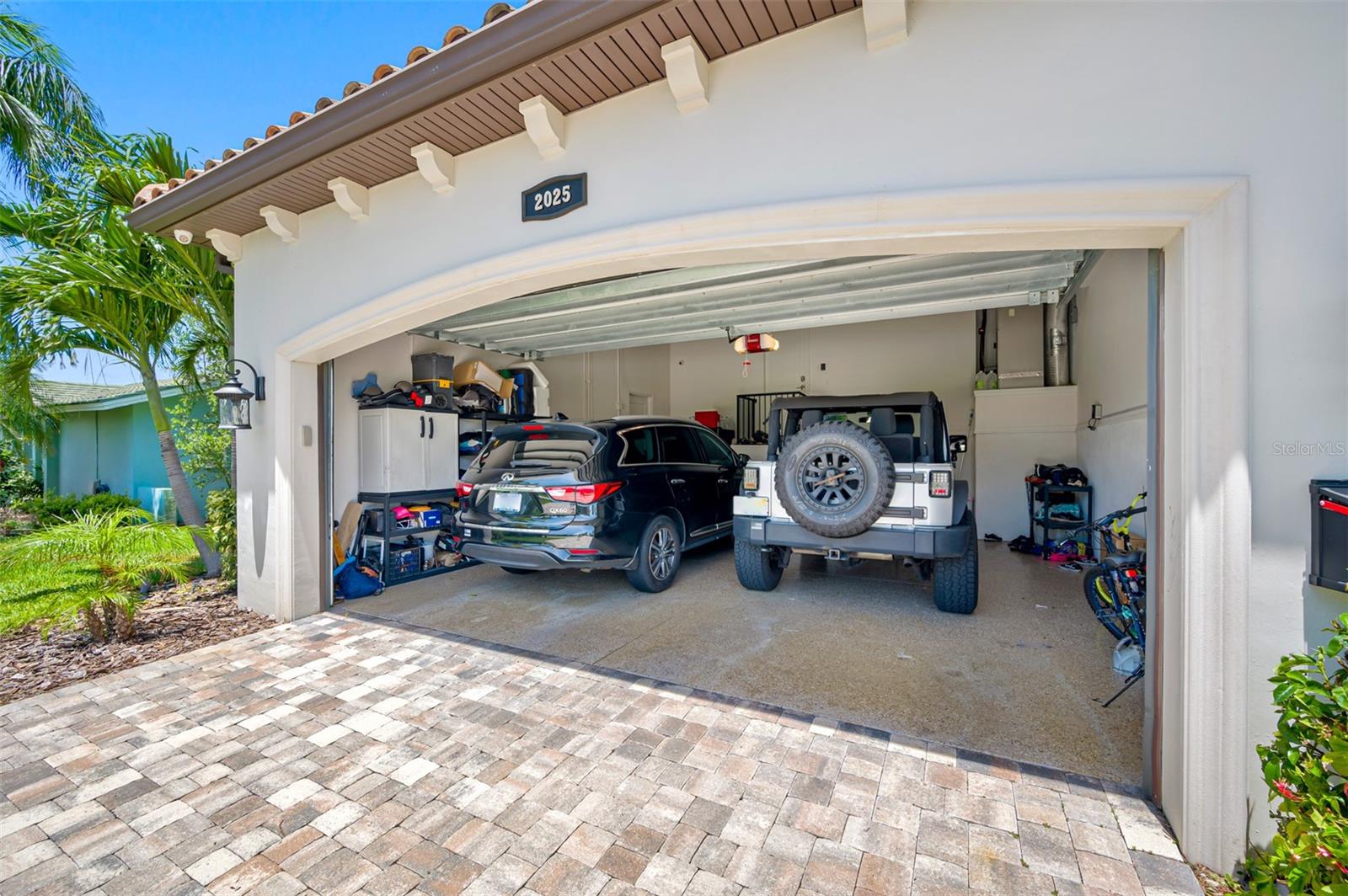 VENETIAN ISLES - Residential