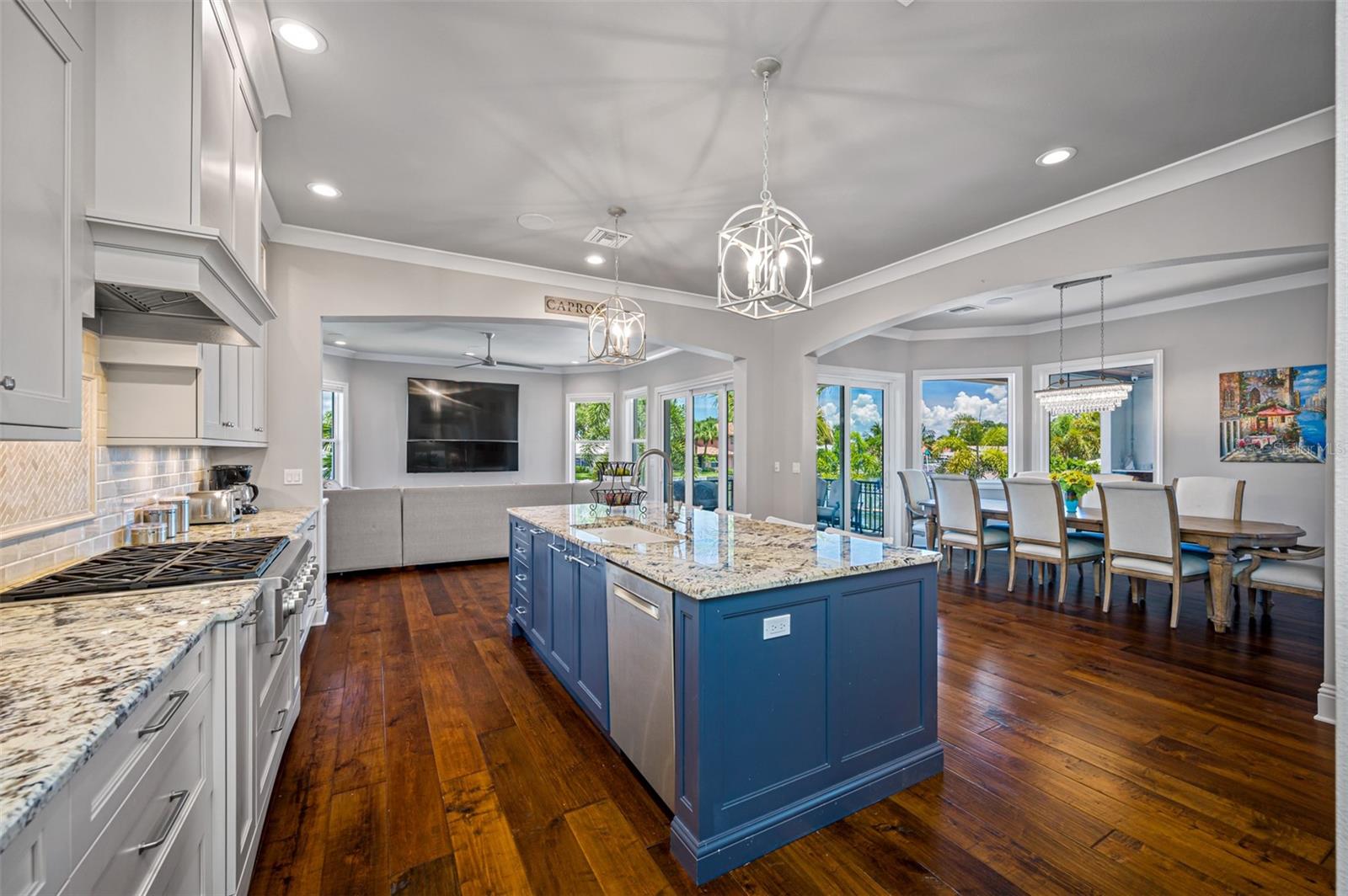 VENETIAN ISLES - Residential