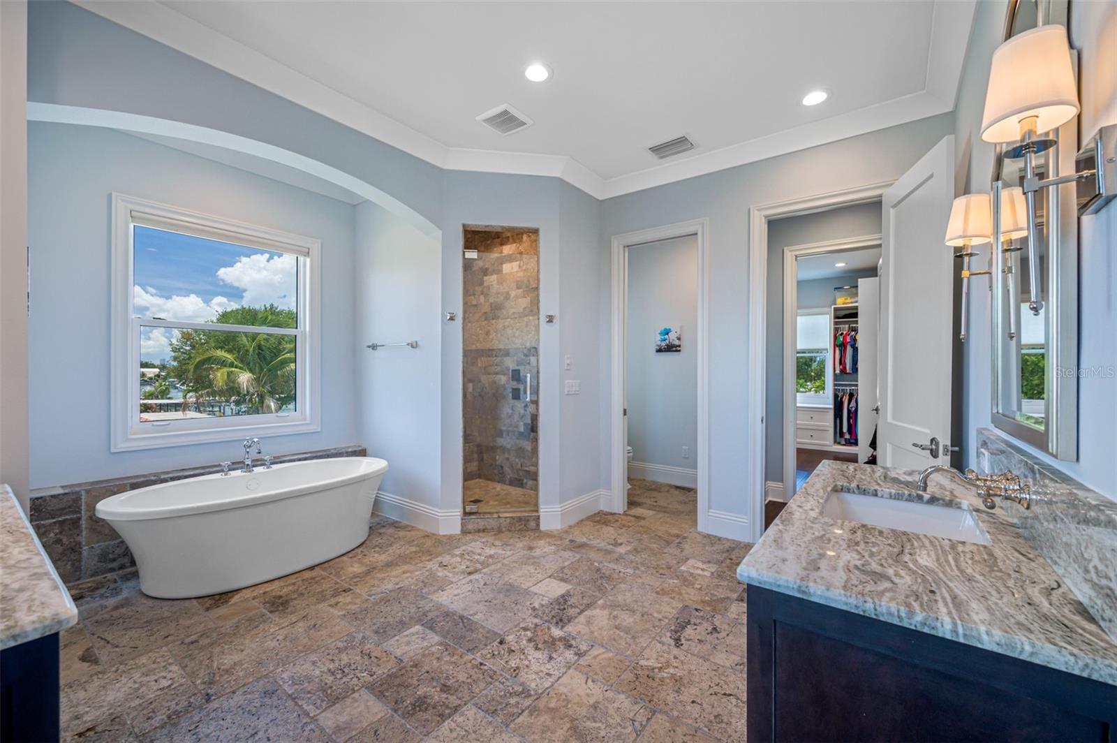 VENETIAN ISLES - Residential