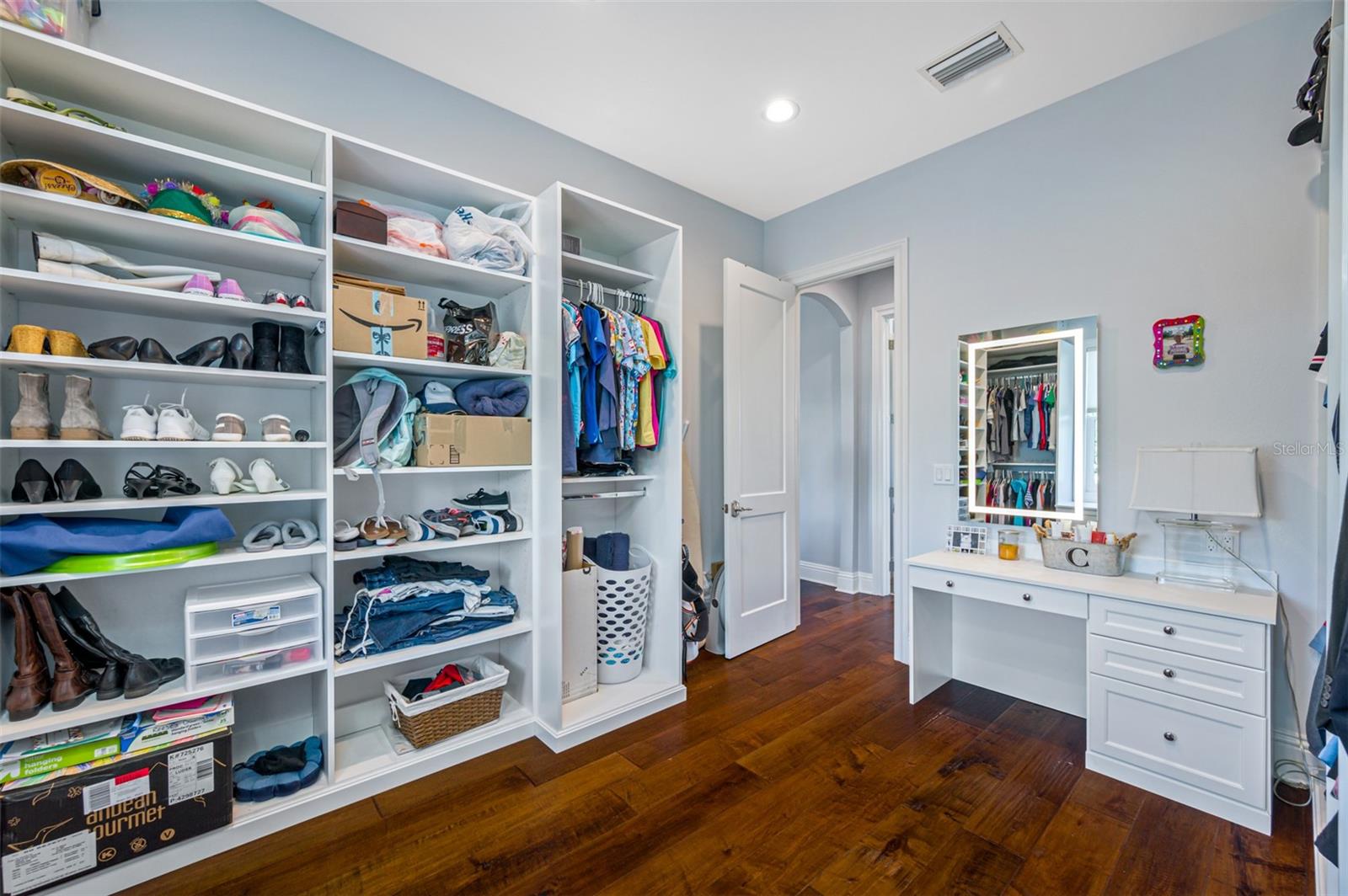 VENETIAN ISLES - Residential