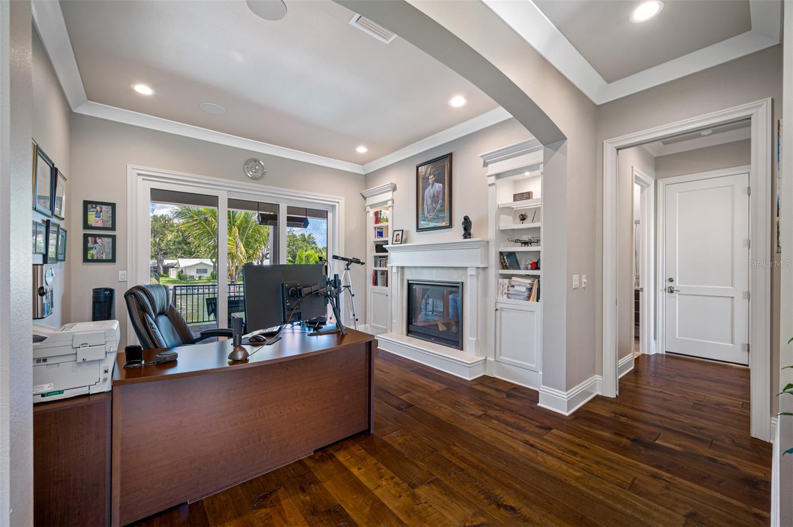 VENETIAN ISLES - Residential