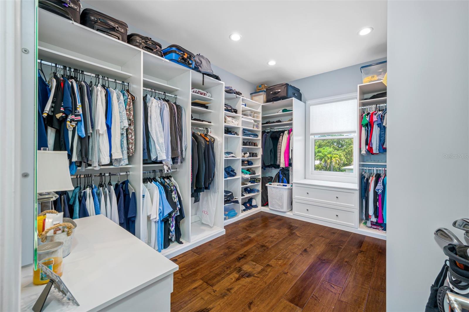 VENETIAN ISLES - Residential