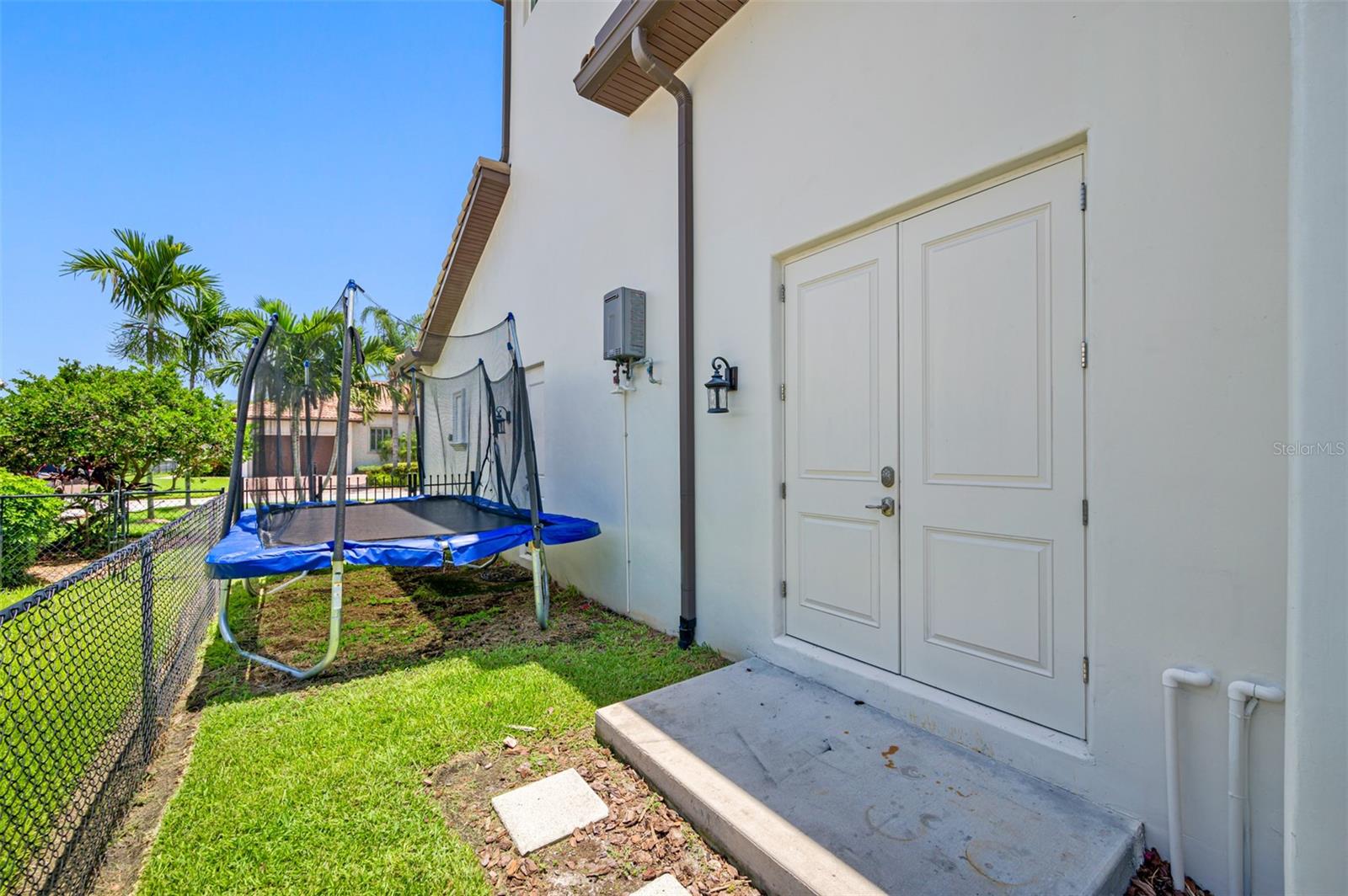 VENETIAN ISLES - Residential