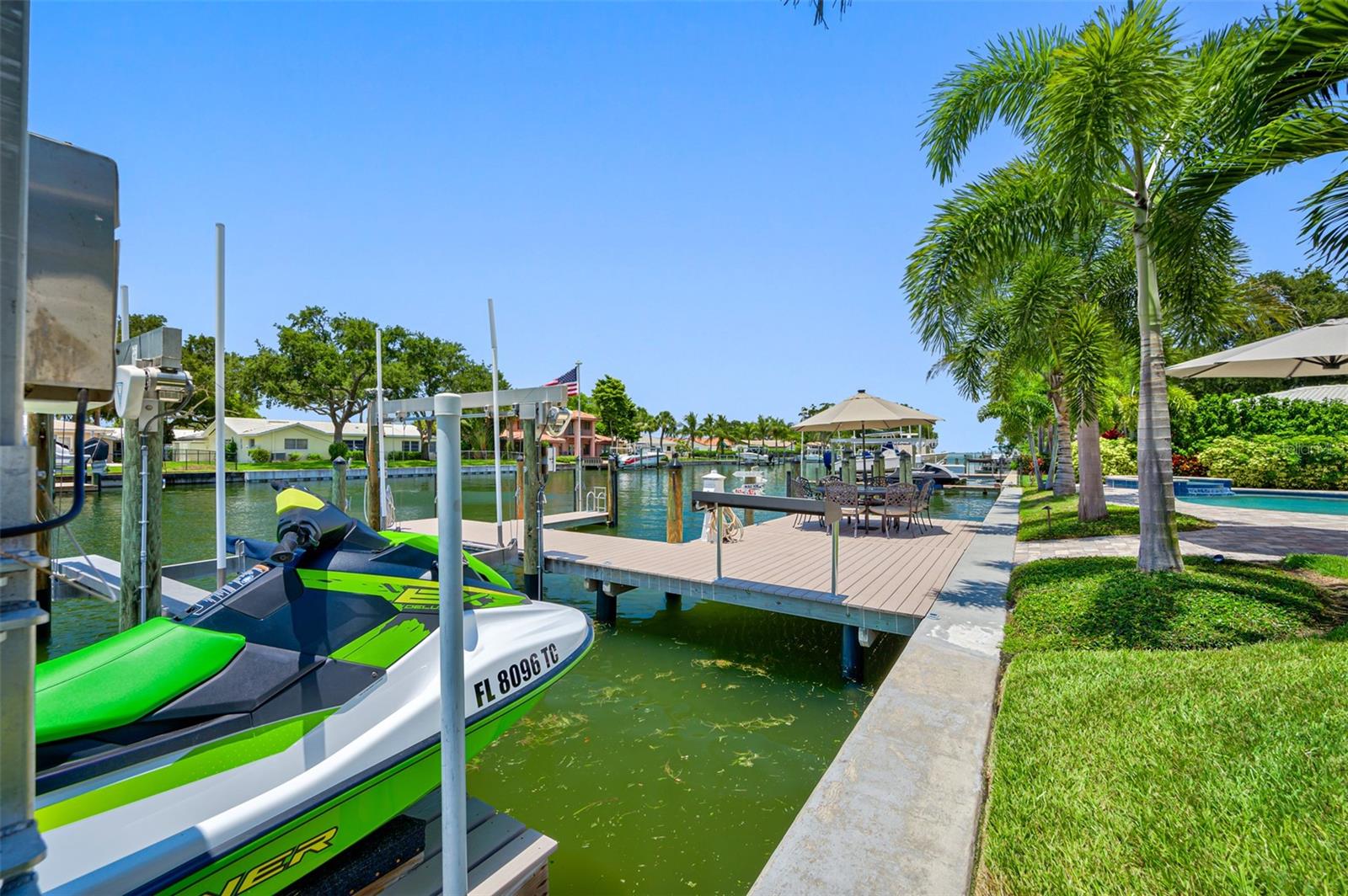 VENETIAN ISLES - Residential