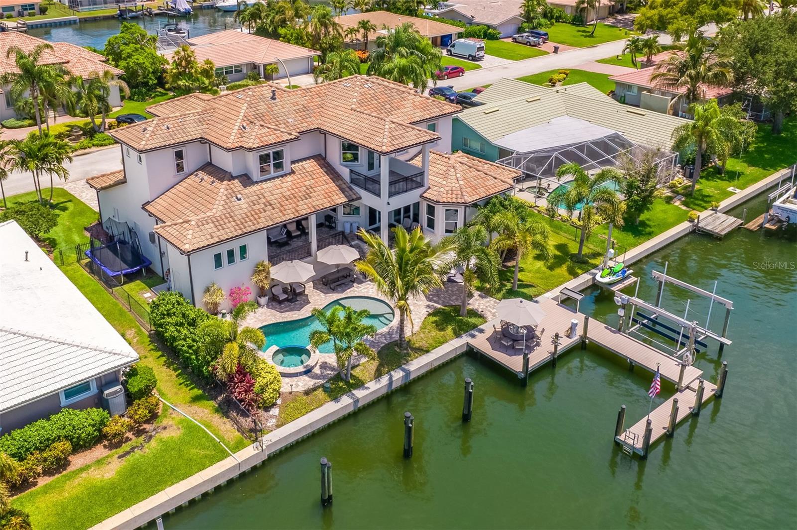 VENETIAN ISLES - Residential
