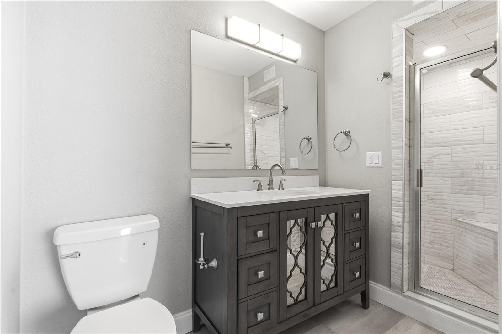 CAPRI LAGOONS CONDO - Residential