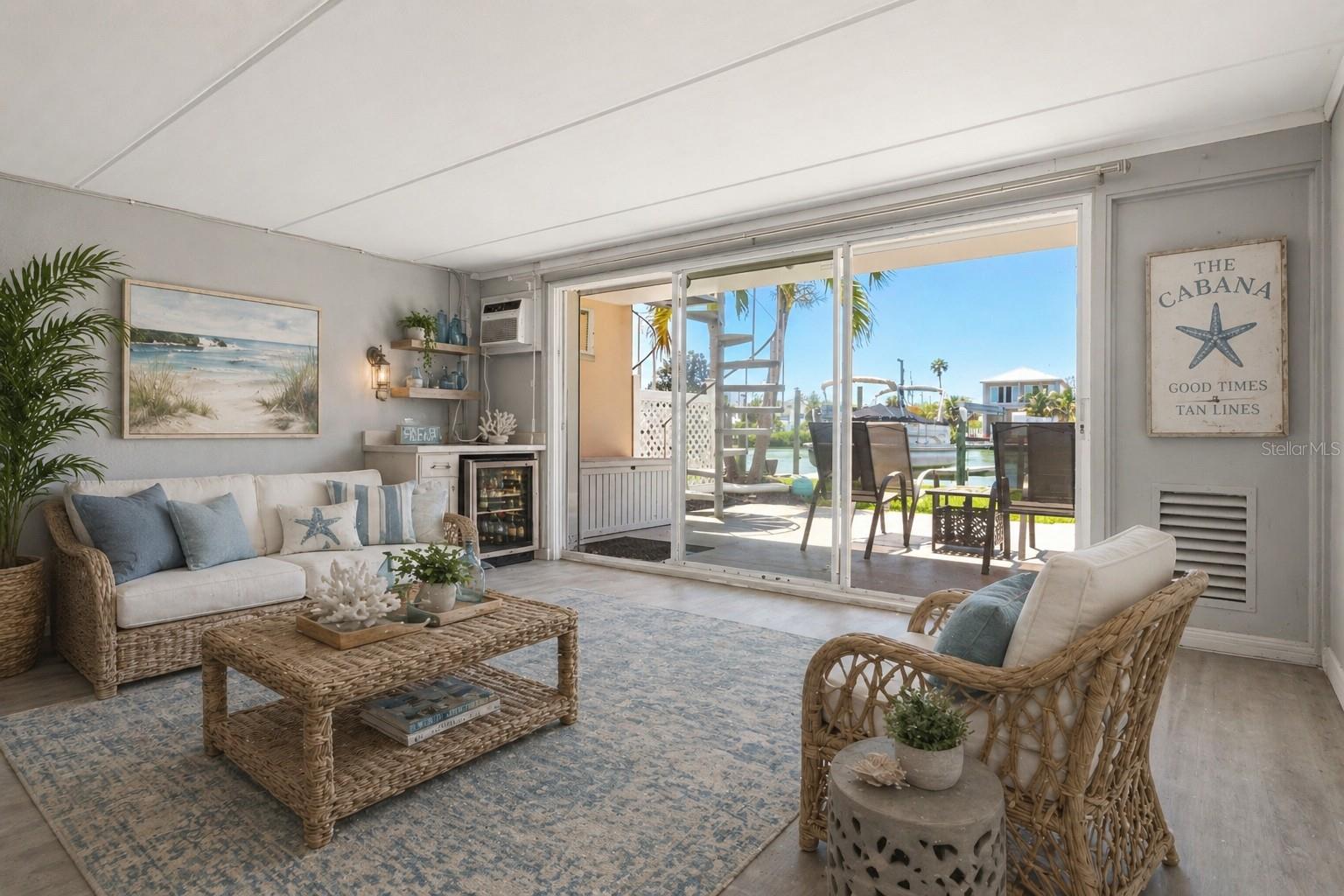 CAPRI LAGOONS CONDO - Residential