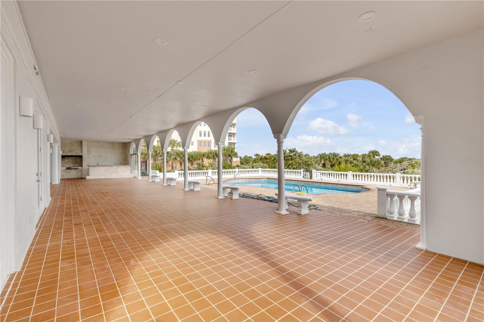 CORONADO SHORES - Residential