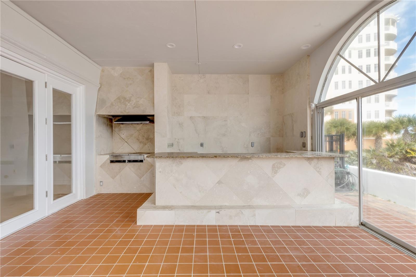 CORONADO SHORES - Residential