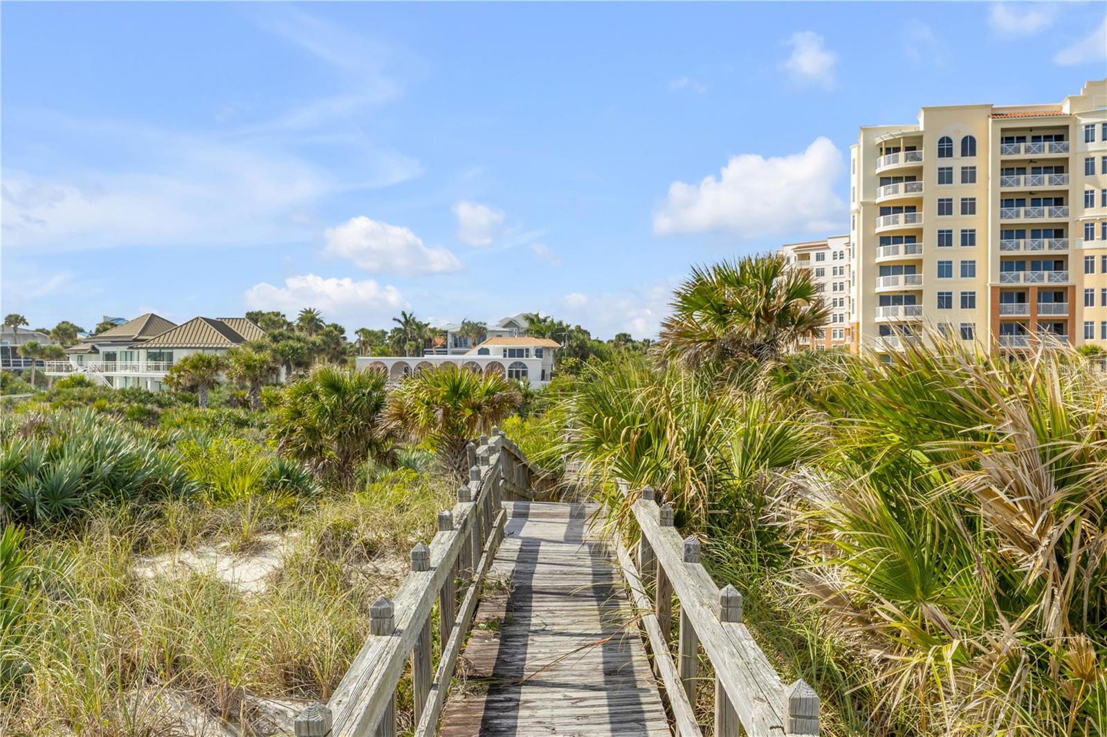 CORONADO SHORES - Residential