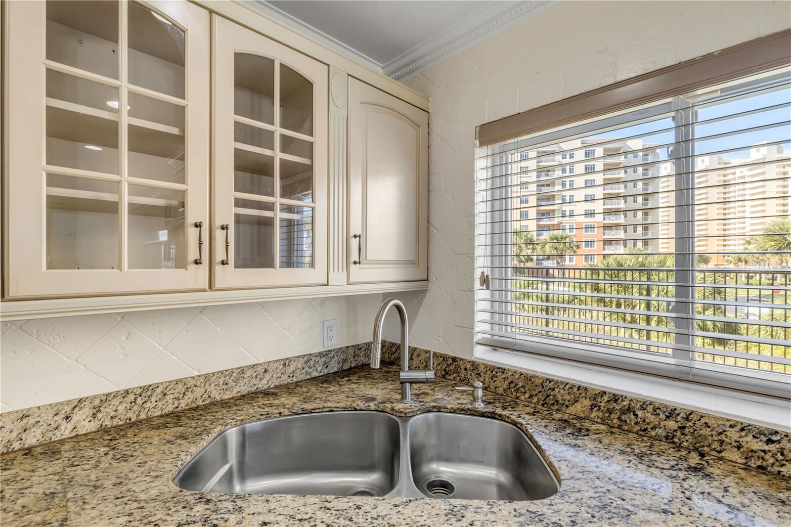 CORONADO SHORES - Residential