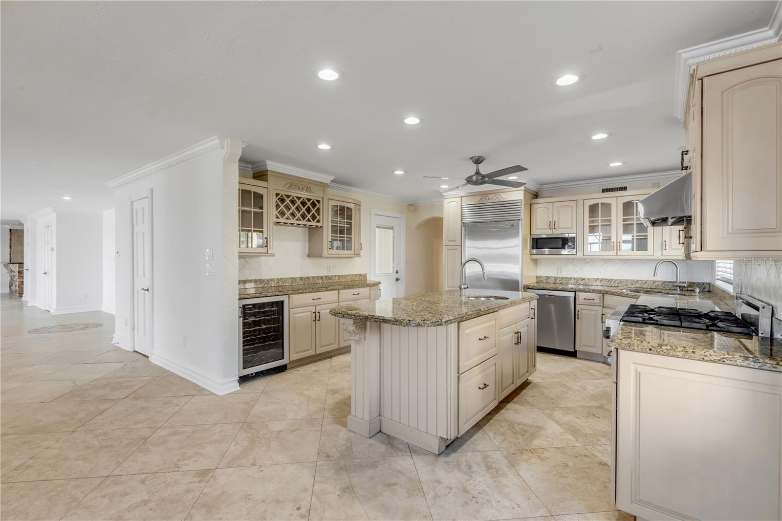 CORONADO SHORES - Residential