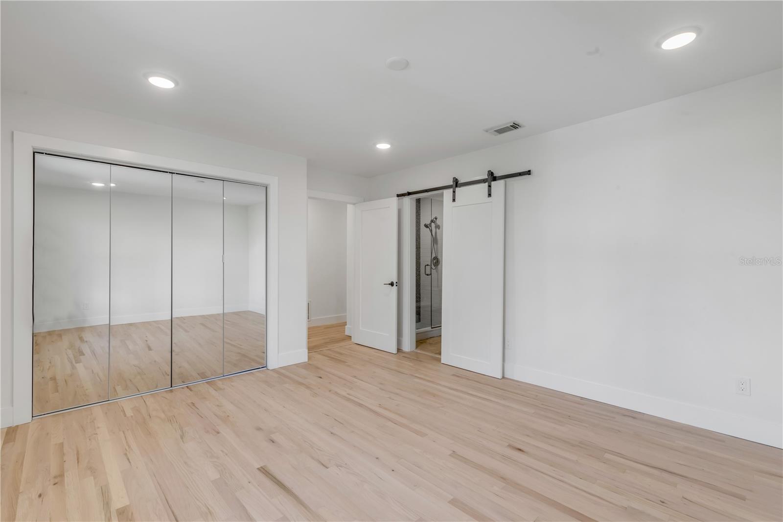 CORONADO SHORES - Residential