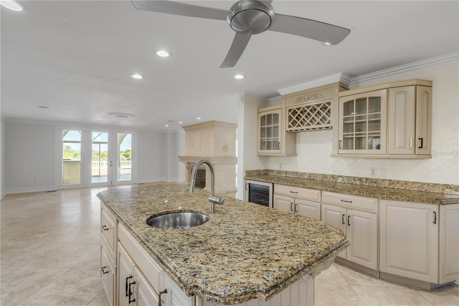 CORONADO SHORES - Residential