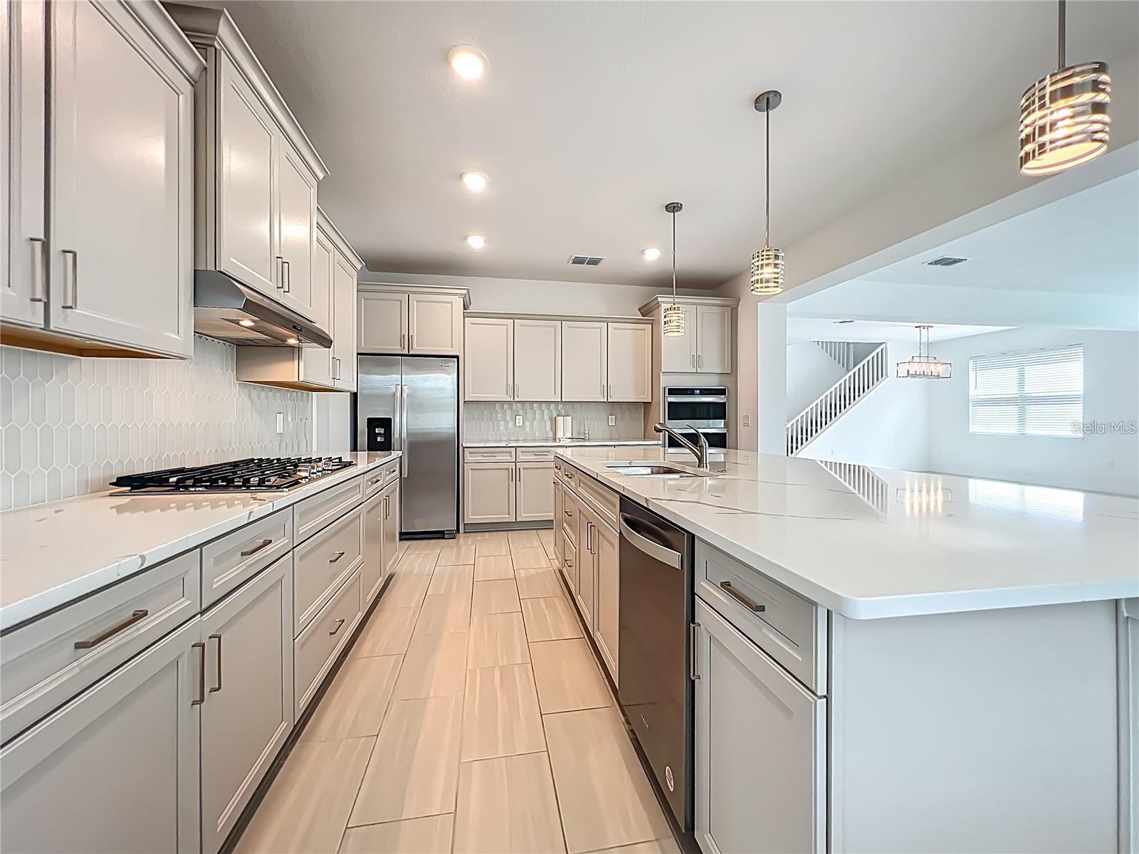 CALESA TOWNSHIP ROAN HILLS PH - Residential Lease